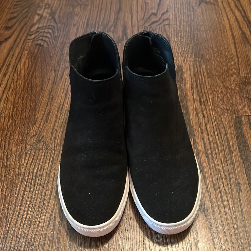 Steve Madden Black Wedge Sneakers